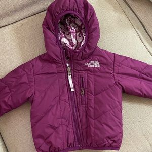 North Face toddler coat. Size 12-18 month.